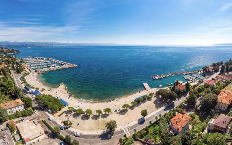 Luxury Villa Eternity - Marvelous Sea View - Box Spring Beds - Opatija-Poljane Exteriör bild