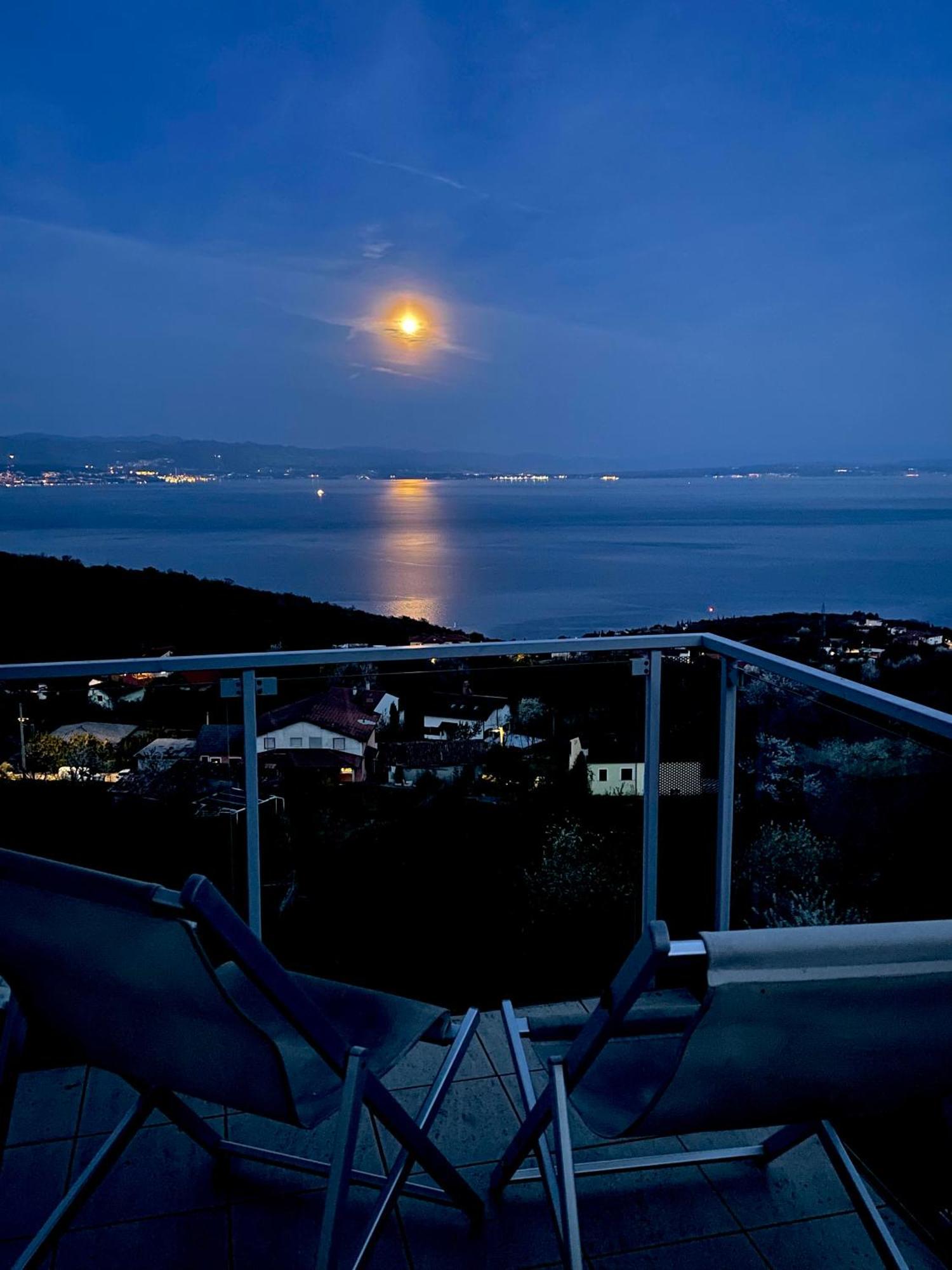 Luxury Villa Eternity - Marvelous Sea View - Box Spring Beds - Opatija-Poljane Exteriör bild