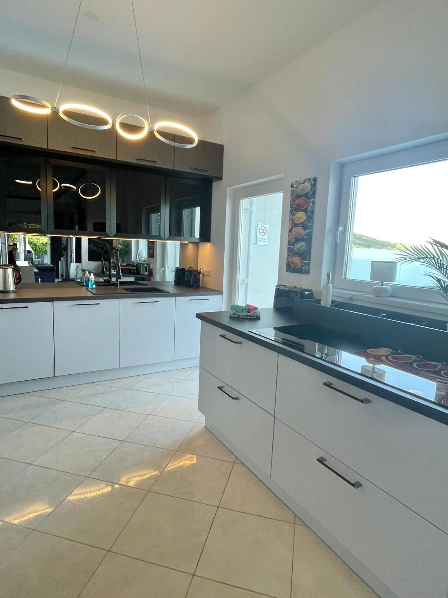 Luxury Villa Eternity - Marvelous Sea View - Box Spring Beds - Opatija-Poljane Exteriör bild